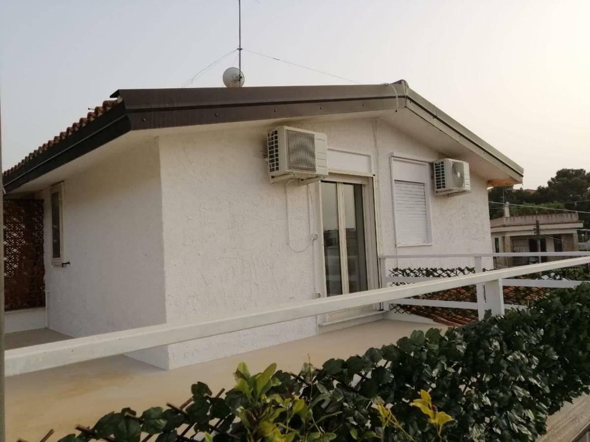 Villetta Sul Mare In Residence Бруколі Екстер'єр фото